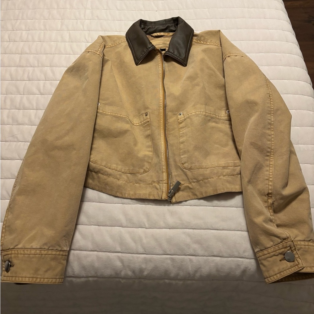 Universal Thread Tan Utility Jacket with Black Collar